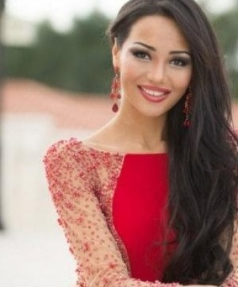 Сладкая кошечка готова исполнить твои самые сокровенные фантазии. Приезжай ко мне в гости и ты узнаешь, что такое истинное наслаждение. Я воплощу в жизнь все твои мечты! 15346, 21 год